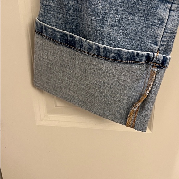 Stylish Blue Women's Jeans by Love Trends - Picture 5 of 13